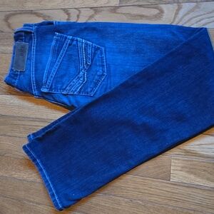 Buckle BKE Womens Deep Blue Straight Jeans